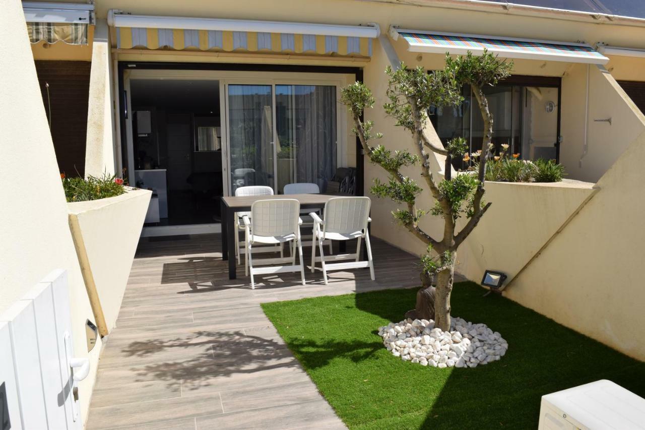 Heliopolis Cap D'Agde Village Naturiste Luaran gambar
